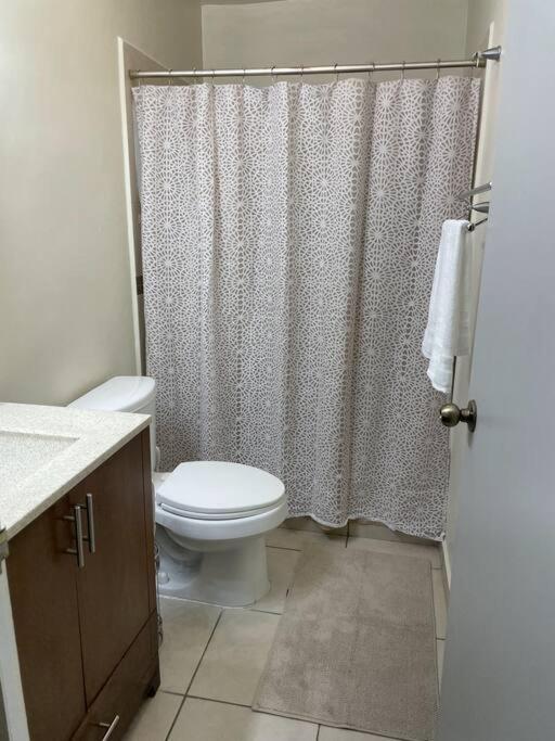 Casa Eliseos, A 5 Minutos De La Linea Fronteriza Villa Nogales  Bagian luar foto